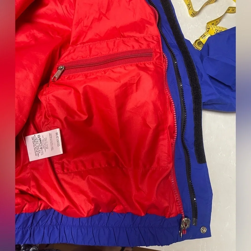 Vintage The North Face GorTex jacket with zip out puffer vest. 2 in 1 EUC